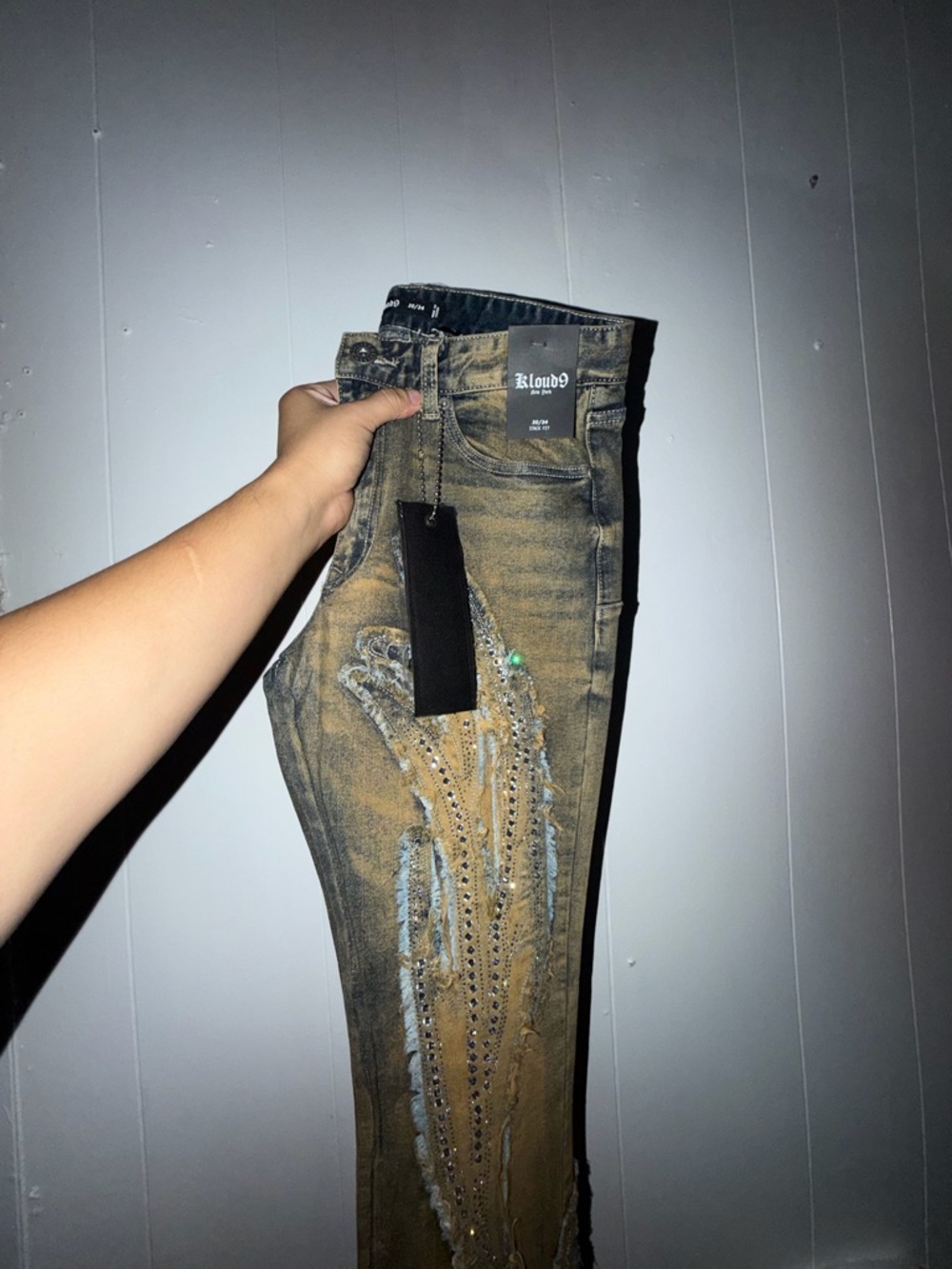 Men Embellished Distressed Rhinstone Jeans - Brown/Black Wash